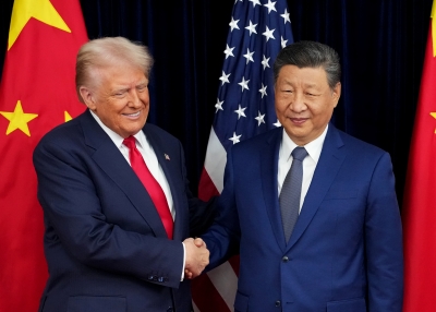 Trump and Xi Jinping in South Korea