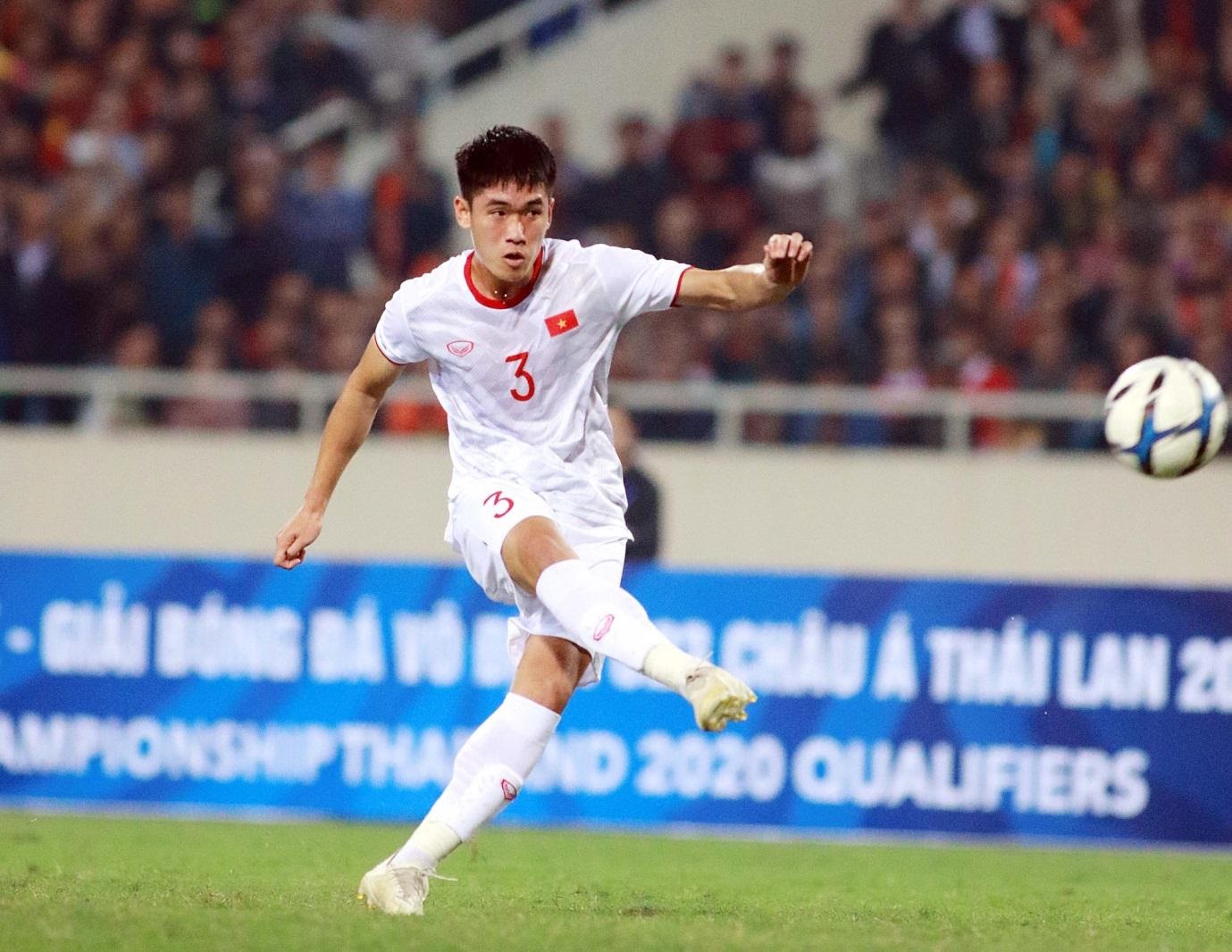 Huỳnh Tấn Sinh - Lựa chọn số một cho hàng thủ của đội tuyển U22 Việt Nam